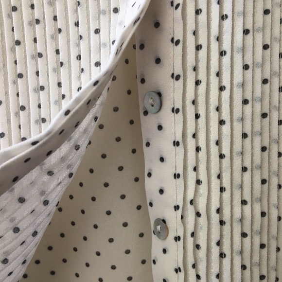 H&M sheer polka dot blouse - Picture 4 of 6